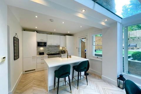 3 bedroom apartment for sale, HOLLAND ROAD, KENSINGTON, W14
