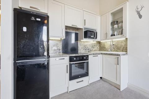 2 bedroom apartment for sale, Bow Road, Bow