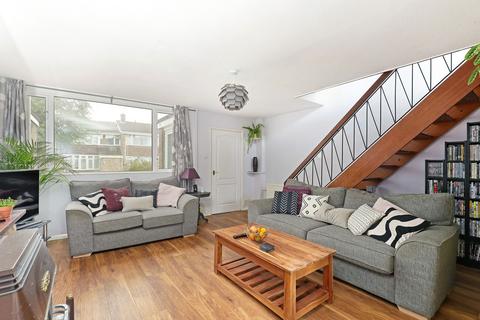 15 Ladymeade, Backwell, Bristol, BS48 3LX