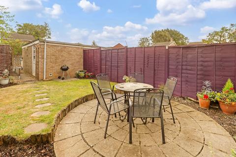 15 Ladymeade, Backwell, Bristol, BS48 3LX