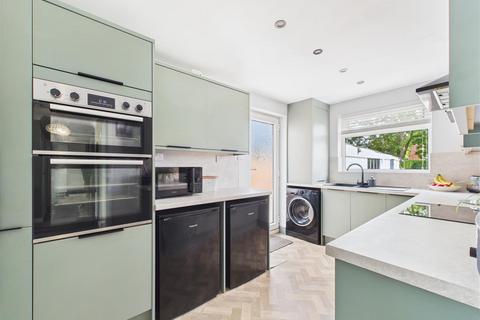undefined, Hawthorn Close, Newport