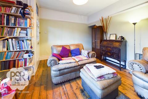 2 bedroom semi-detached house for sale, Low Leighton Road, New Mills, SK22