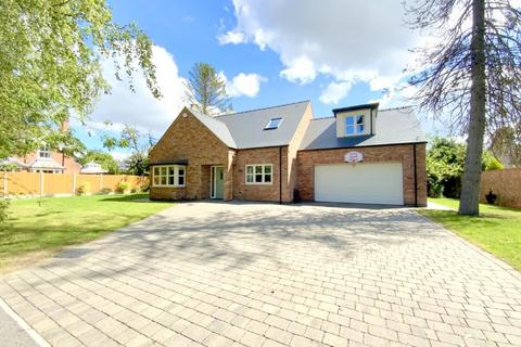 Humberston Avenue, Humberston, Grimsby