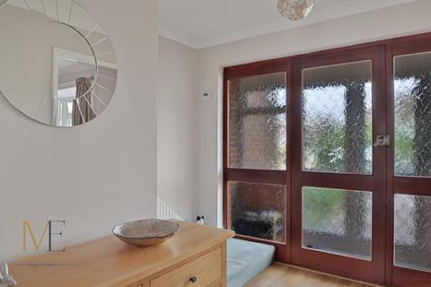 12 Marconi Road, Northfleet, Gravesend, DA11 8LJ