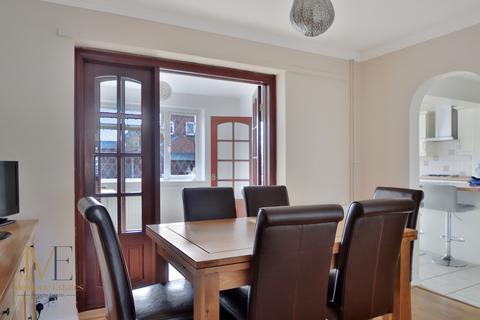 12 Marconi Road, Northfleet, Gravesend, DA11 8LJ
