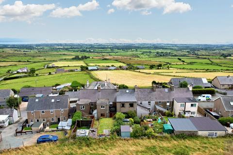 undefined, Moriah Terrace, Llithfaen