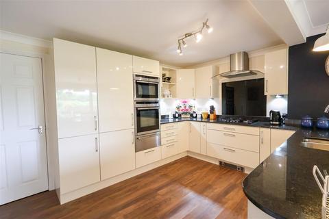 Tutt Cottage, 12 Florence Court, Boroughbridge, York, YO51 9NU