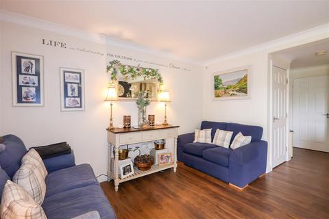 Tutt Cottage, 12 Florence Court, Boroughbridge, York, YO51 9NU