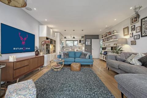 undefined, Riverside Wharf, Bow