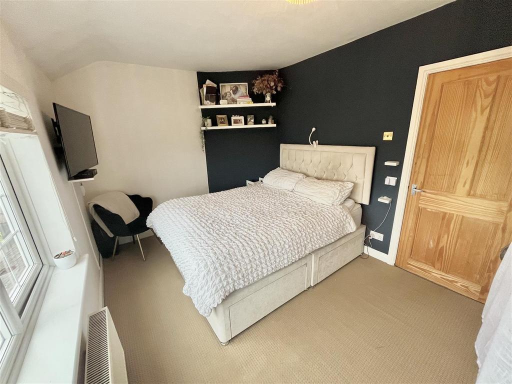 Bedroom.jpg