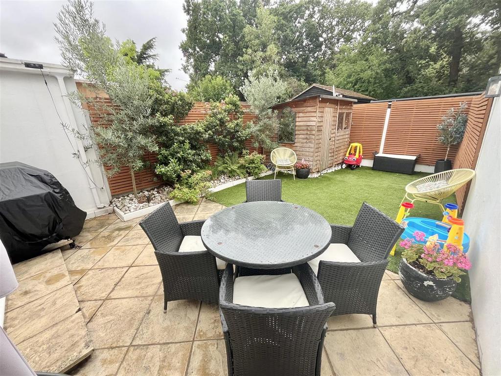 Garden 2.jpg