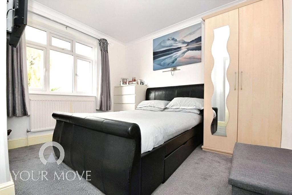 #yourmovedartford