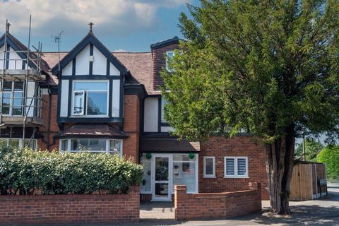 218 Longmore Road, Shirley, Solihull, B90 3EU