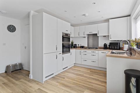 3 bedroom semi-detached house for sale, Coneyburry Grove, East Grinstead RH19