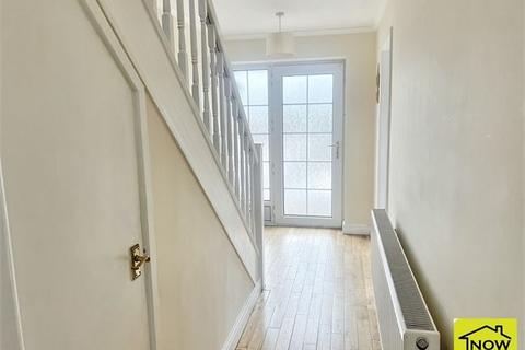 undefined, Rivermead, Newark, Notts.