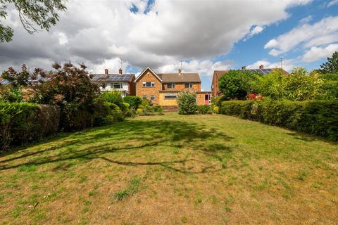 4 bedroom detached house for sale, Cranborne Avenue, Hitchin