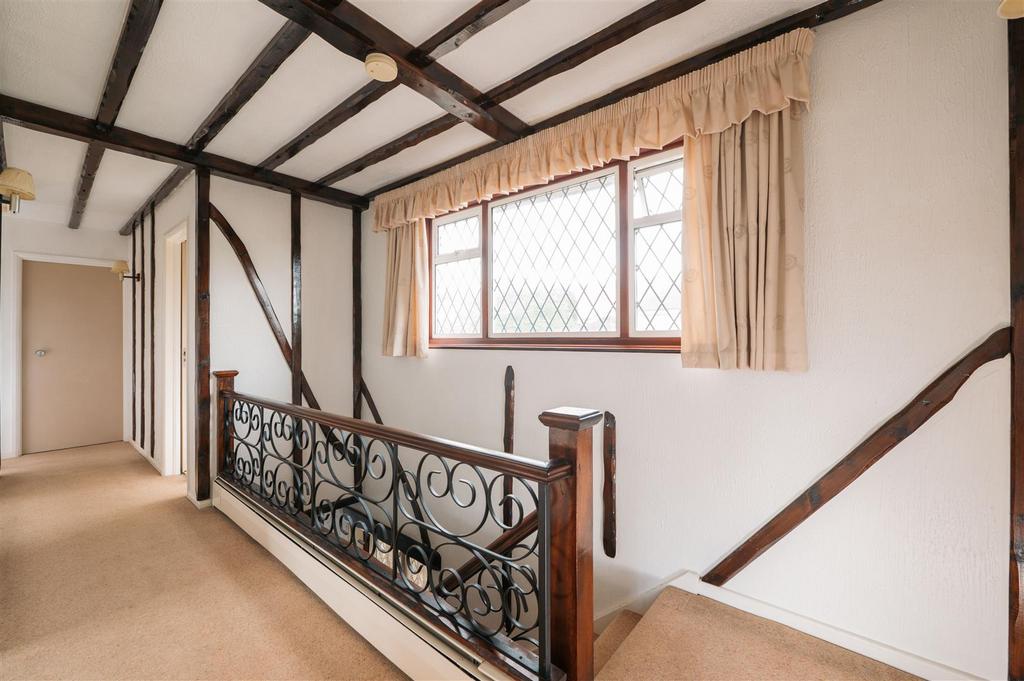 9 Cranbourne Avenue, Hitchin-29.jpg