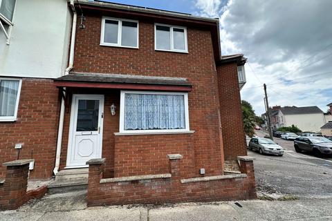 2 bedroom terraced house for sale, Forest Road, Torquay, TQ1 4JR