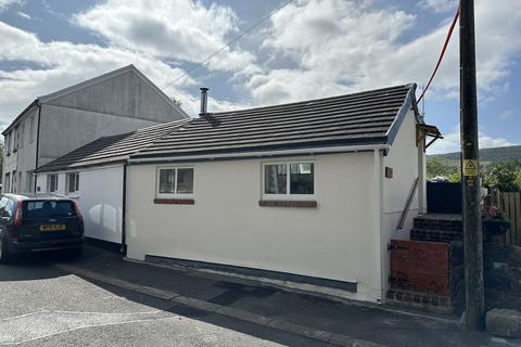 undefined, Heol Tawe, Abercrave, Powys.