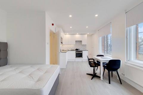 Studio to rent, Harrowby Street, Marylebone, London, W1H