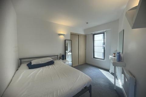 2 bedroom apartment to rent, Park West, Derby Road, Nottingham, NG7 1LU