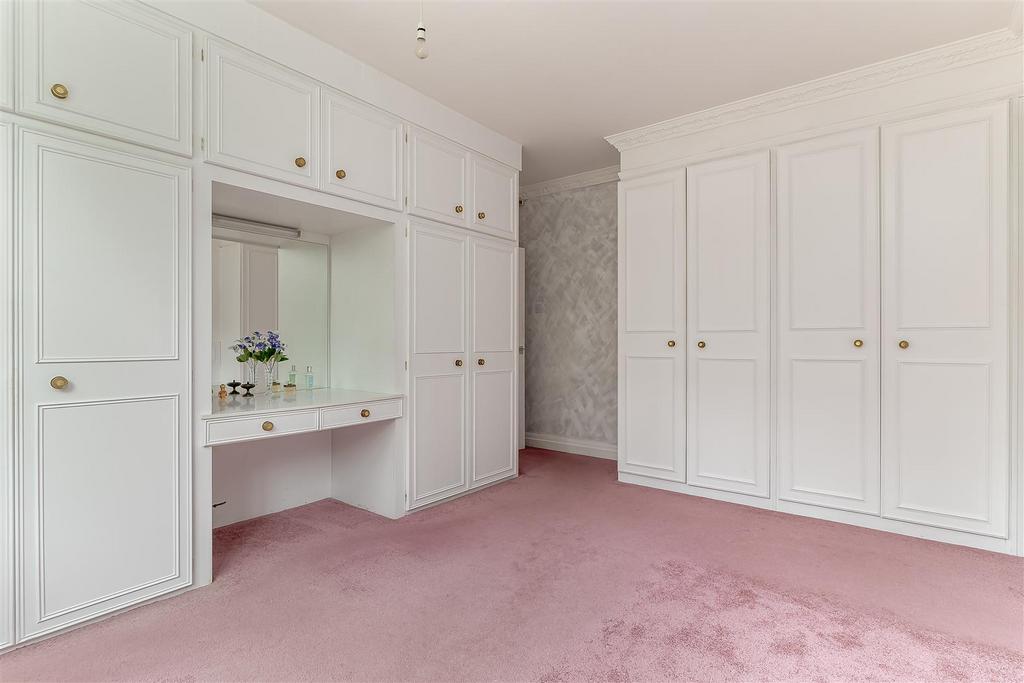 Bedroom 1 - B.jpg
