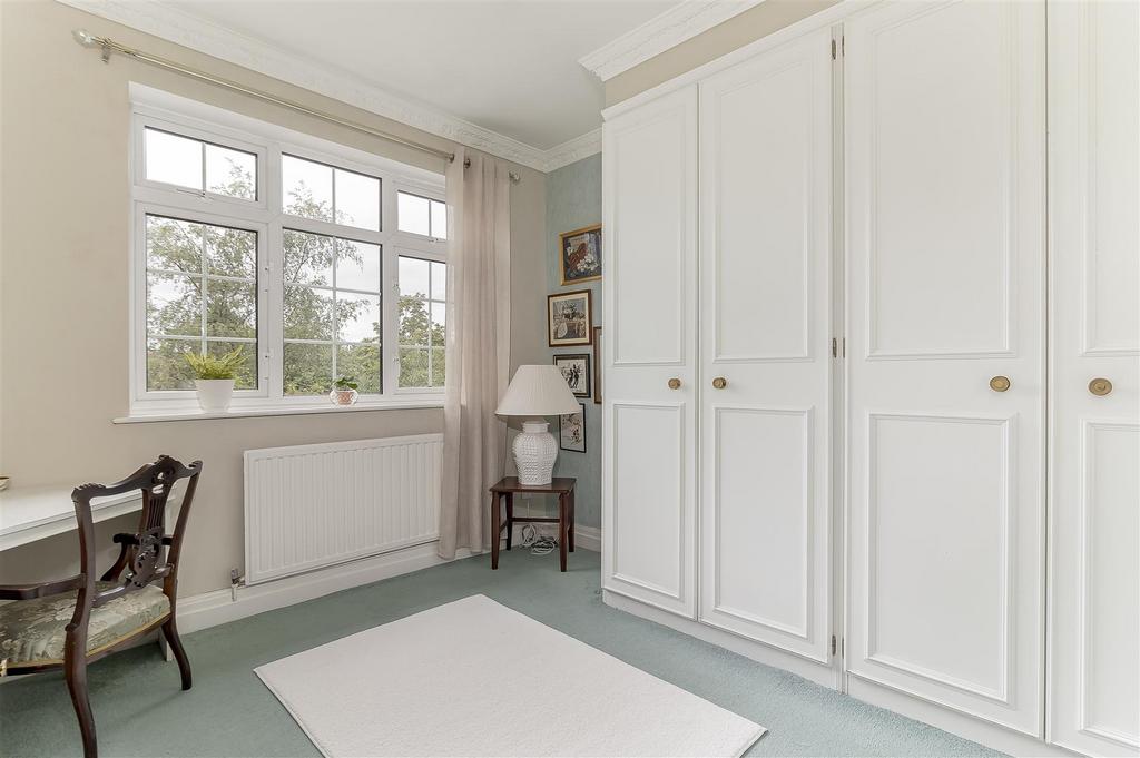 Bedroom 3.jpg