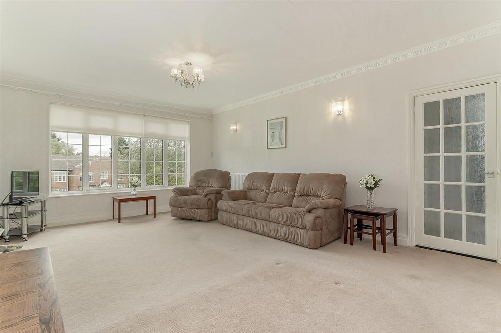 Lounge - C.jpg