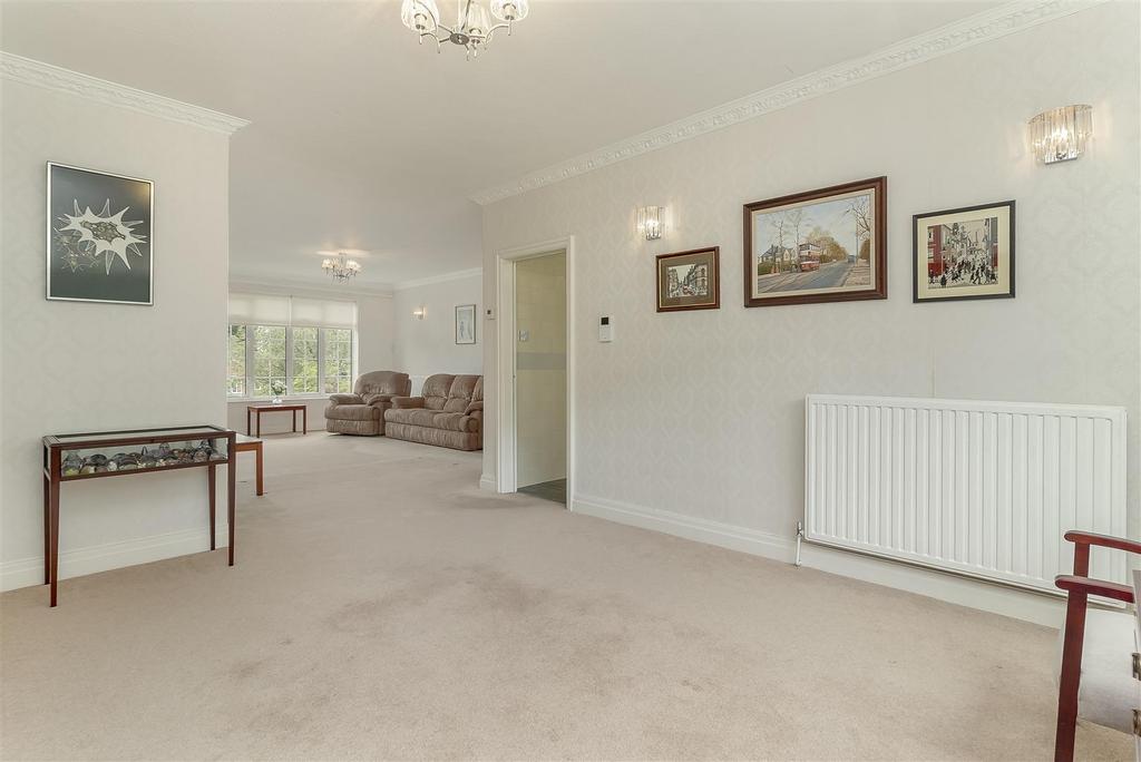 Dining Room - B.jpg