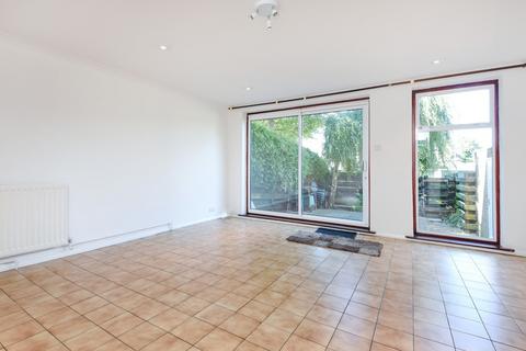 4 bedroom house for sale, Berystede, Kingston Upon Thames, KT2