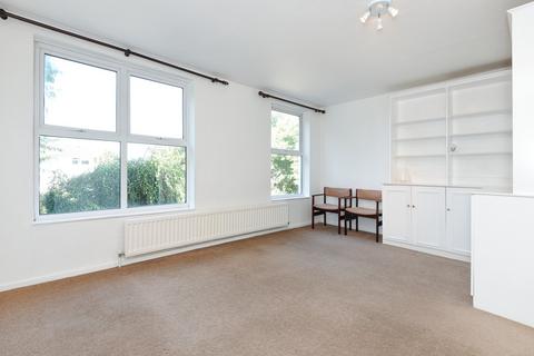 4 bedroom house for sale, Berystede, Kingston Upon Thames, KT2