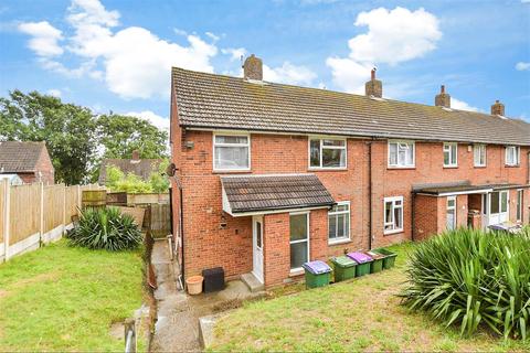 16 Brabner Close, Folkestone, CT19 6LW
