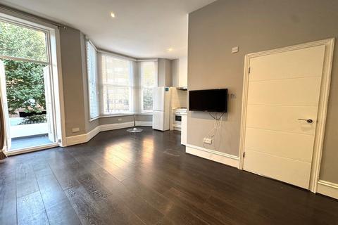 2 bedroom apartment to rent, Edith Grove, Chelsea, London, SW10