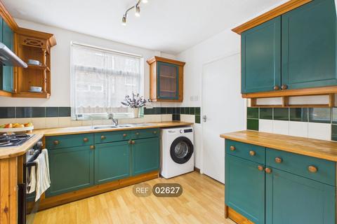 3 bedroom semi-detached house to rent, Maryon Road, Ipswich, Suffolk, UK, IP3 9NL