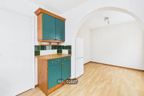 3 bedroom semi-detached house to rent, Maryon Road, Ipswich, Suffolk, UK, IP3 9NL