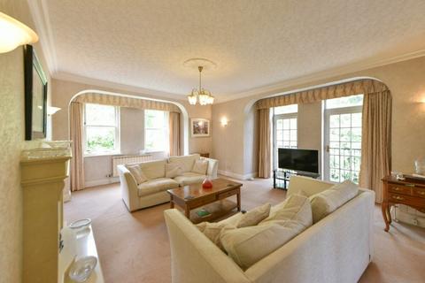 2 bedroom apartment for sale, St. Margarets Road, Altrincham WA14