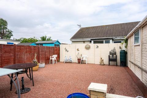 56 Beaconsfield, Withernsea, HU19 2EP