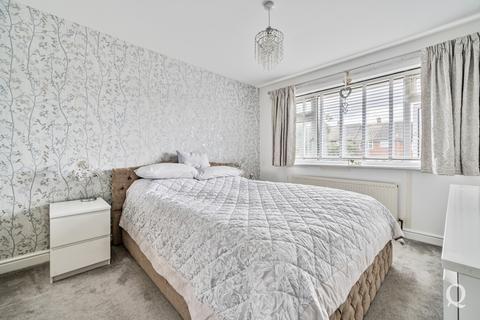 5 Bramley Close, Newington, Sittingbourne, ME9 7NQ