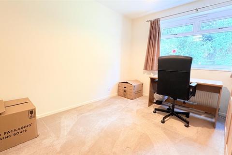 20 Ashdown Close, Birmingham, B13 9ST