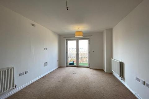 1 bedroom flat to rent, Constantine House,  Varcoe Gardens , Hayes , UB3 2FF