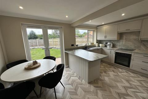33 Aspendale Close, Longton, Preston, PR4 5LJ