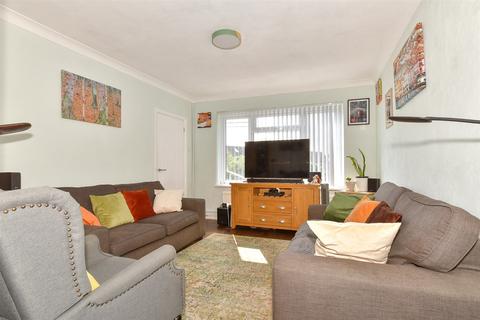 27 Darent Mead, Sutton At Hone, Dartford, DA4 9EH
