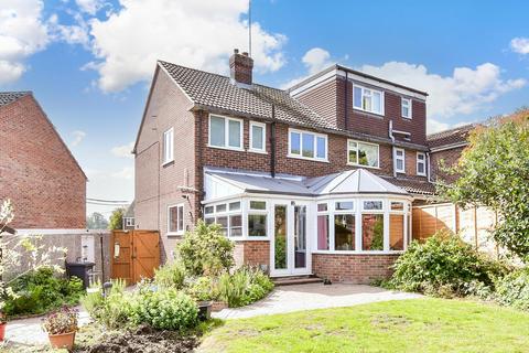 27 Darent Mead, Sutton At Hone, Dartford, DA4 9EH