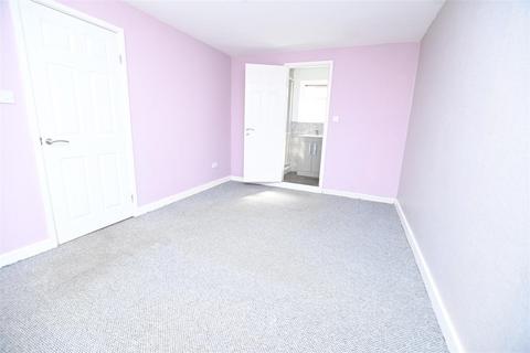 4 bedroom detached house for sale, Chapman Road, Canvey Island SS8