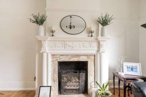 3 bedroom maisonette for sale, Rectory Gardens, Rectory Road, Beckenham, Bromley, BR3