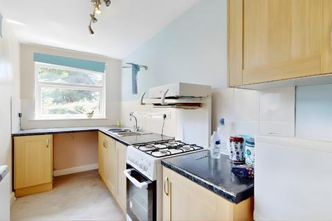1 bedroom flat for sale, Kew Road, TW9