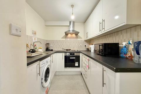 4 bedroom flat to rent, 1 Kingfield Street, London E14