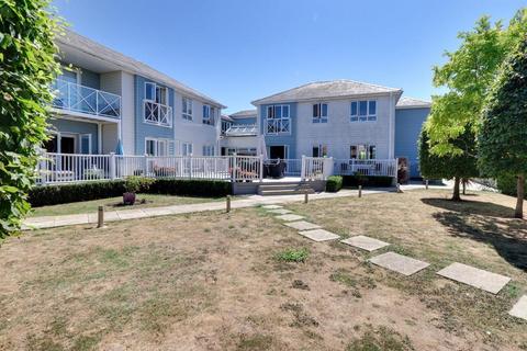 1 bedroom retirement property for sale, Long Road, Canvey Island SS8