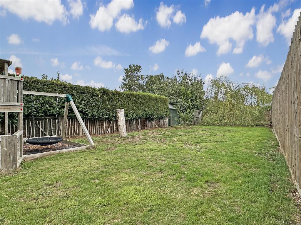 Garden 890