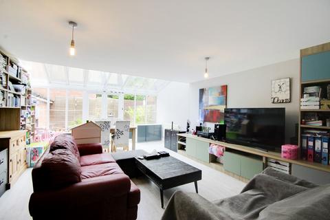undefined, Knight Close, Haywards Heath, RH16